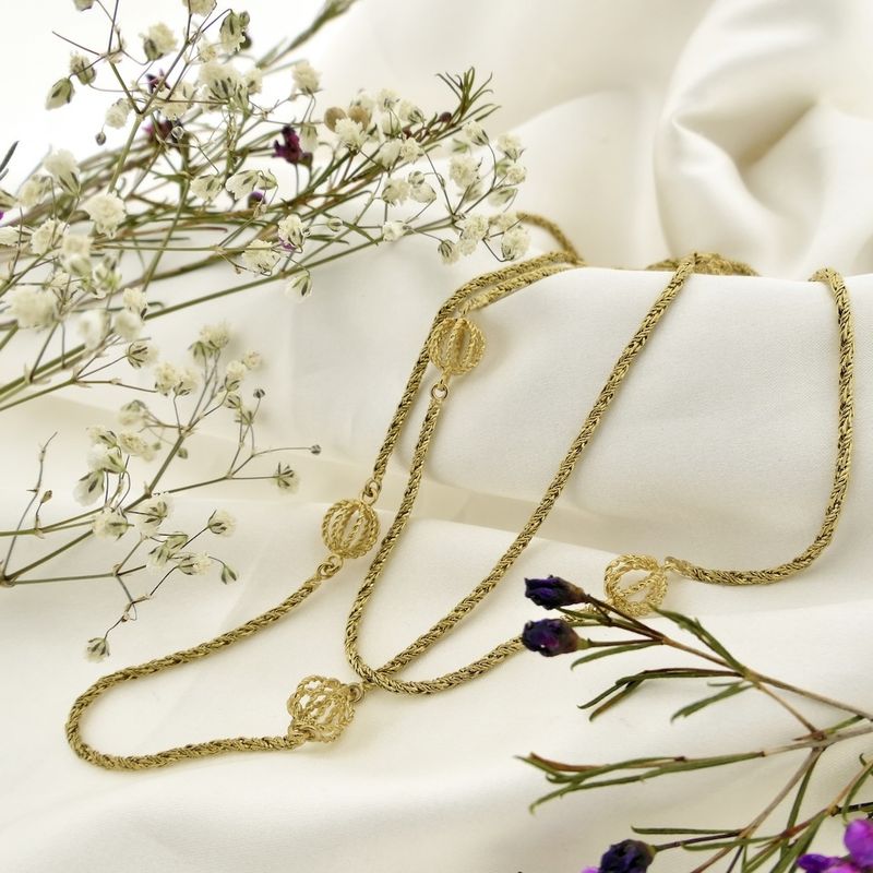 Image 6 of Gold chain with balls