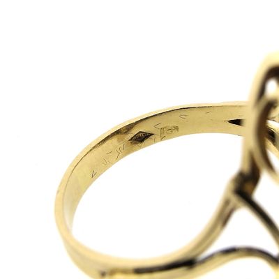 Image 2 of Gold ring with yellow sapphire