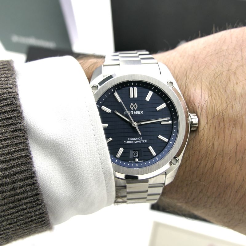 Image 20 of Formex Essence ThirtyNine Chronometer 1030; Automatic men's watch