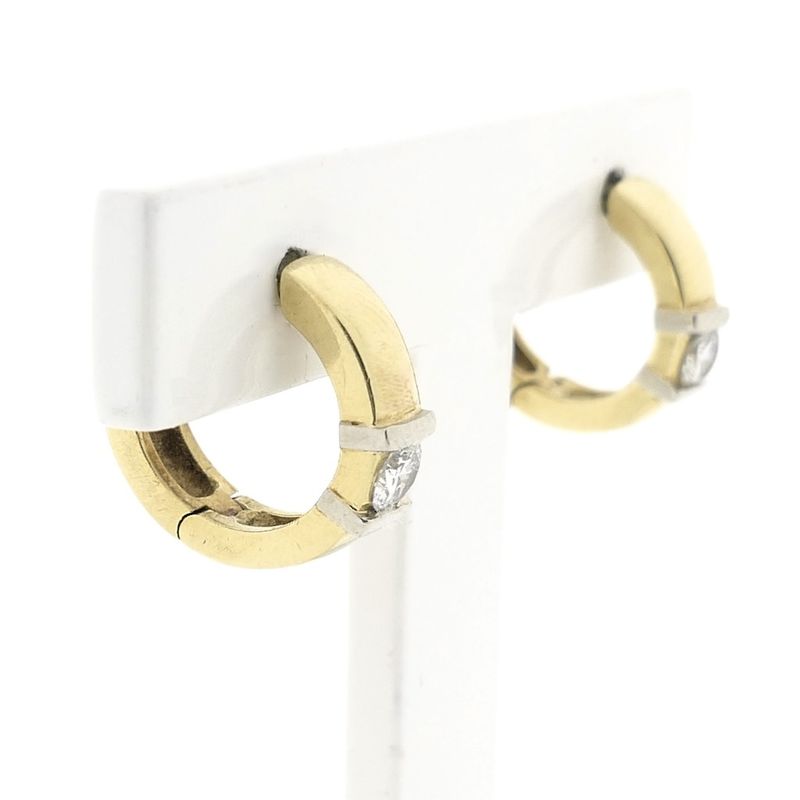 Image 6 of Gold stud earrings with diamond | 0.32 ct.