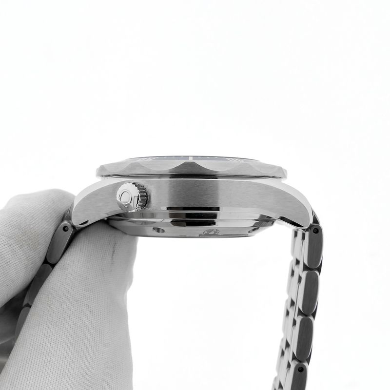 Image 7 of Omega Seamaster Diver 300m 2225.80.00; Chronograph men's watch