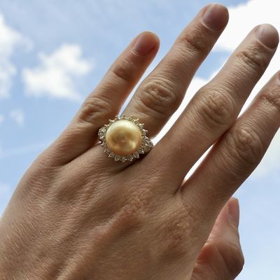 Image 2 of 18-karat gold cocktail ring with sea pearl and 1.10 ct diamond.