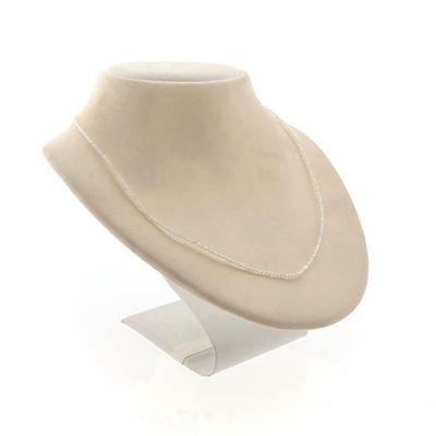 Image 2 of 9 carat necklace with rock crystal beads