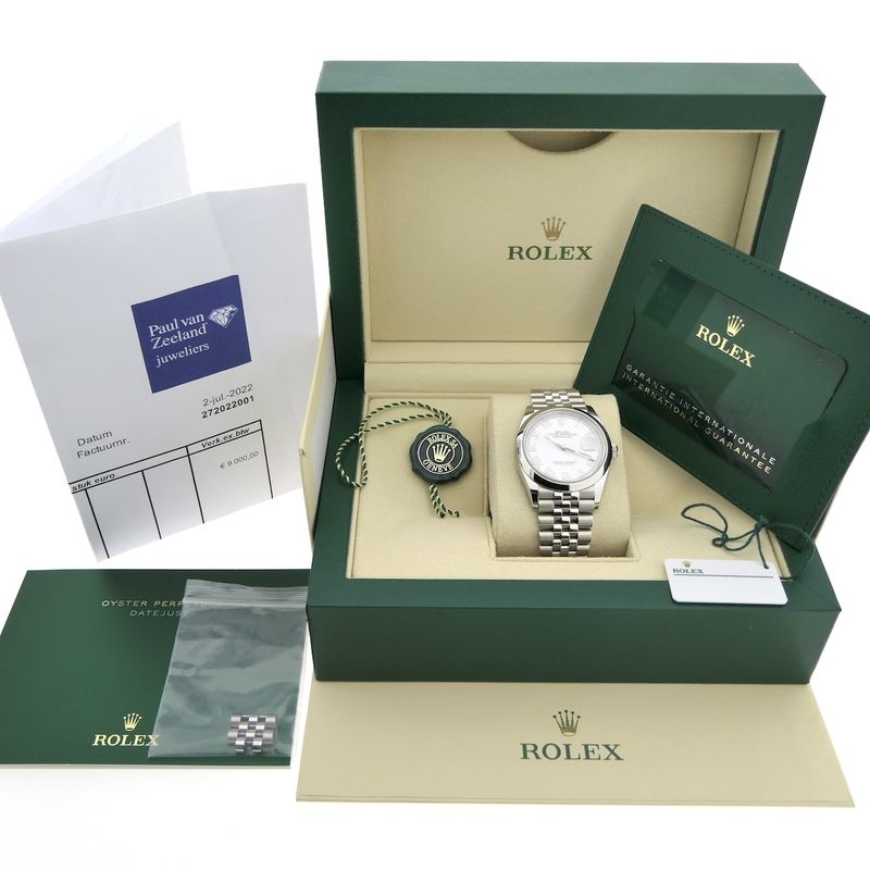 Image 4 of Rolex Datejust 36mm 'White Roman' 126200; Automatic watch