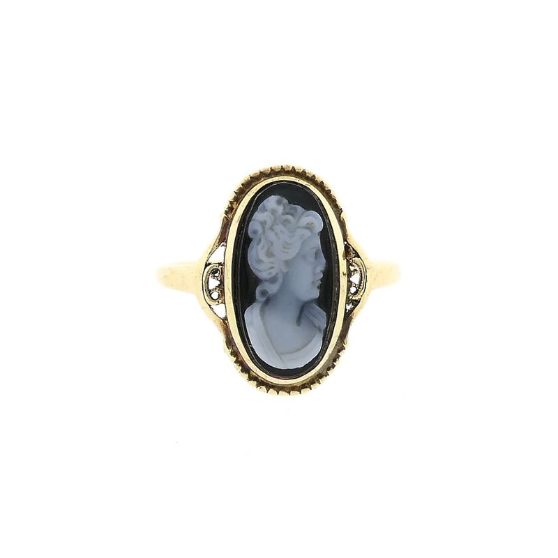 Image 3 of Yellow Gold Ring with Sardonyx Cameo; 14K; Size 15.5