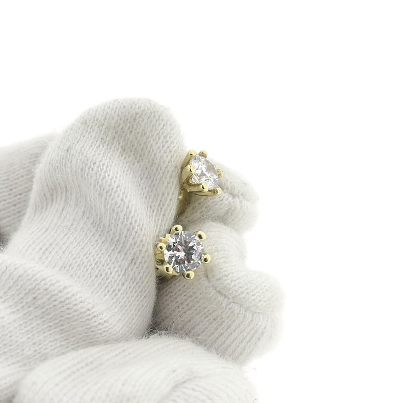Image 7 of Gold stud earrings with zirconia