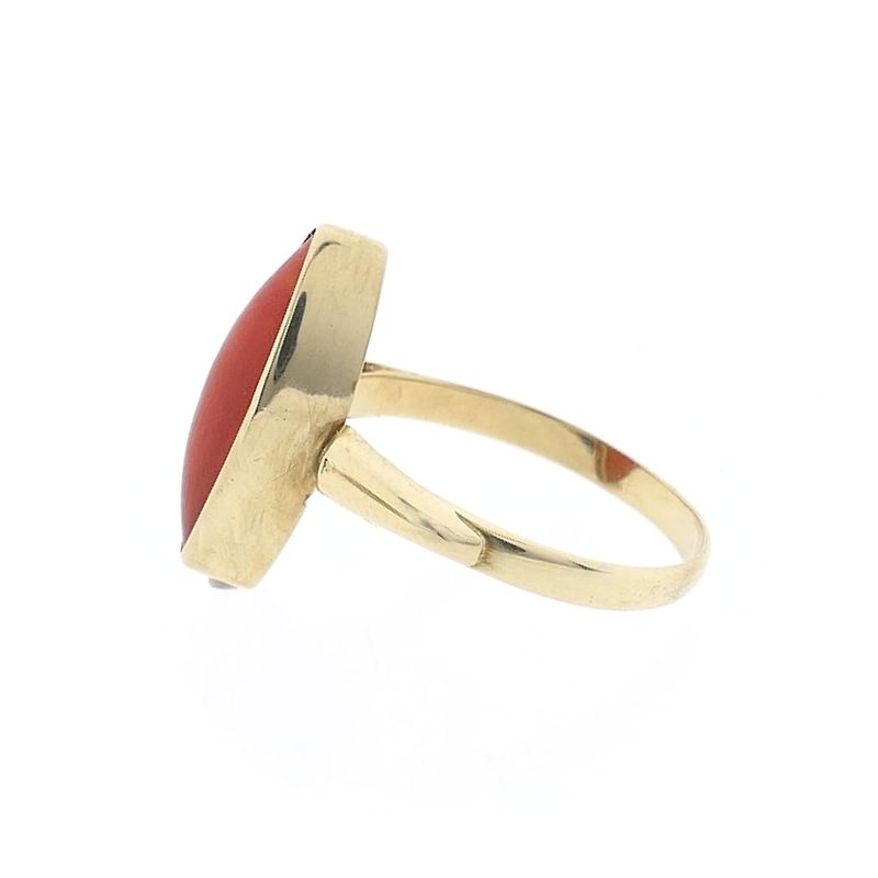 Image 7 of Vintage gold ring with red coral.