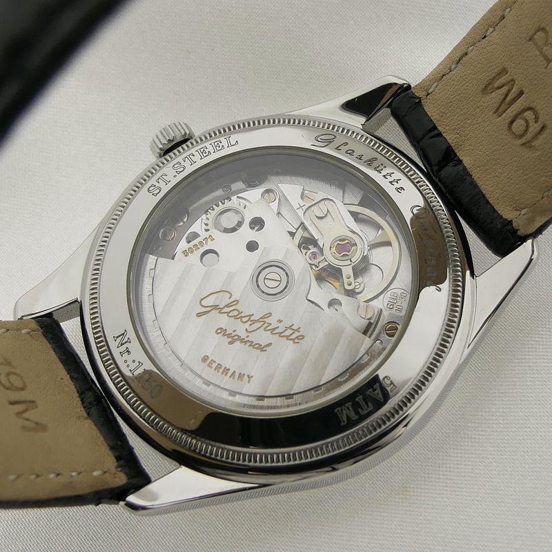 Image 7 of Glashütte Original Senator; Automatic men's watch