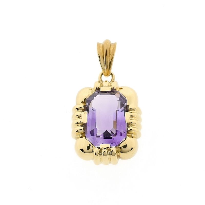 Image 1 of Gold pendant with amethyst