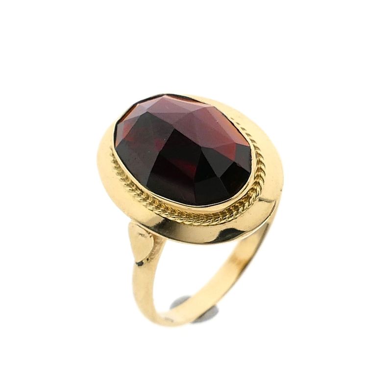 Image 1 of Vintage Gold Ring with Garnet