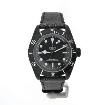 Tudor Black Bay Dark 79230DK; Automatic men's watch Image 1 of Tudor Black Bay Dark 79230DK; Automatic men's watch