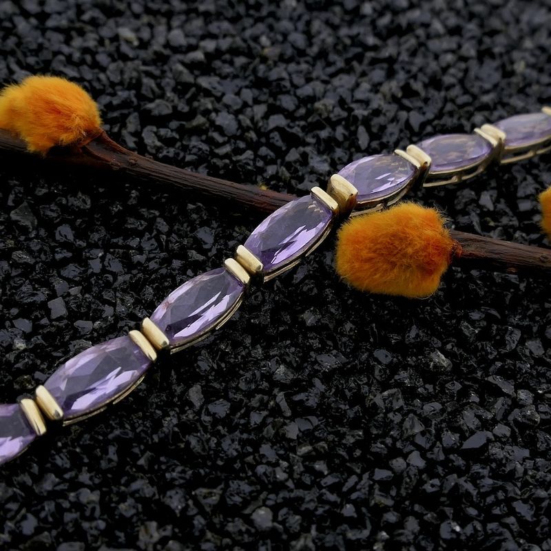 Image 9 of 8 carat fantasy link bracelet with amethyst