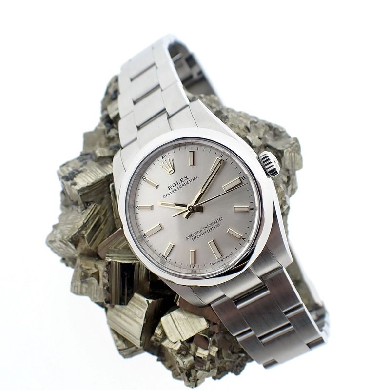 Image 1 of Rolex Oyster Perpetual 124200; Unisex watch