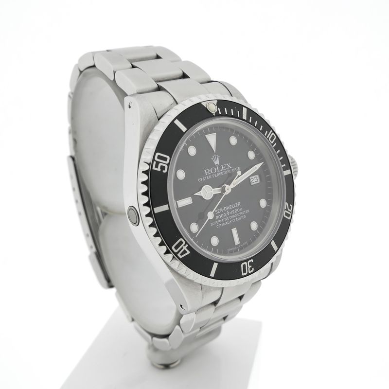 Image 3 of Rolex Sea Dweller 40mm 16600; Automatic diving watch