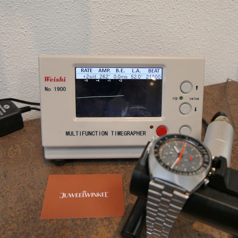 Image 22 of Omega Speedmaster Mark II 'Racing Dial' 145.014; Vintage chronograph men's watch