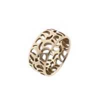 Vintage brede gouden ring met een open patroon