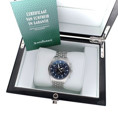 Image 2 of IWC Pilot's Chronograph 41mm IW371704; Automatic Men's Watch