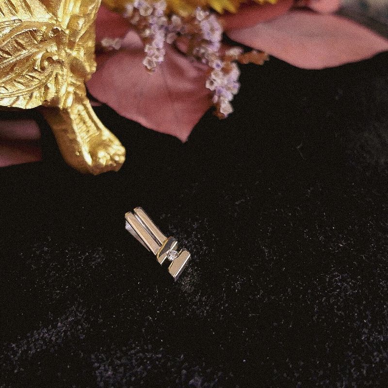 Image 2 of White gold pendant with diamond | 0.03 ct.