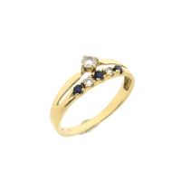 Gold ring with zirconia and sapphire