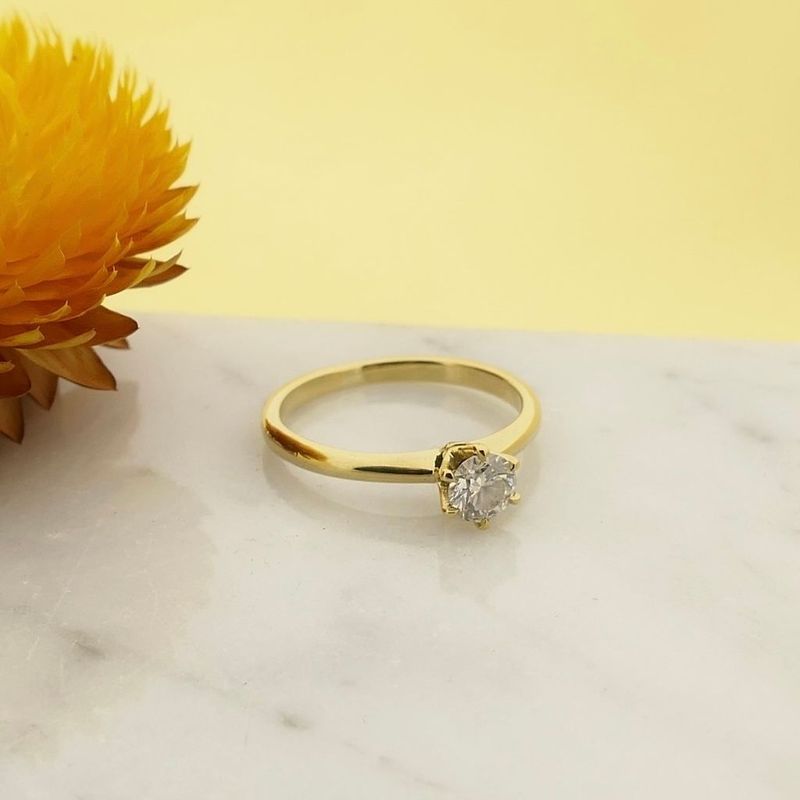 Image 2 of Gold Solitaire Ring with Diamond; 0.33 ct.