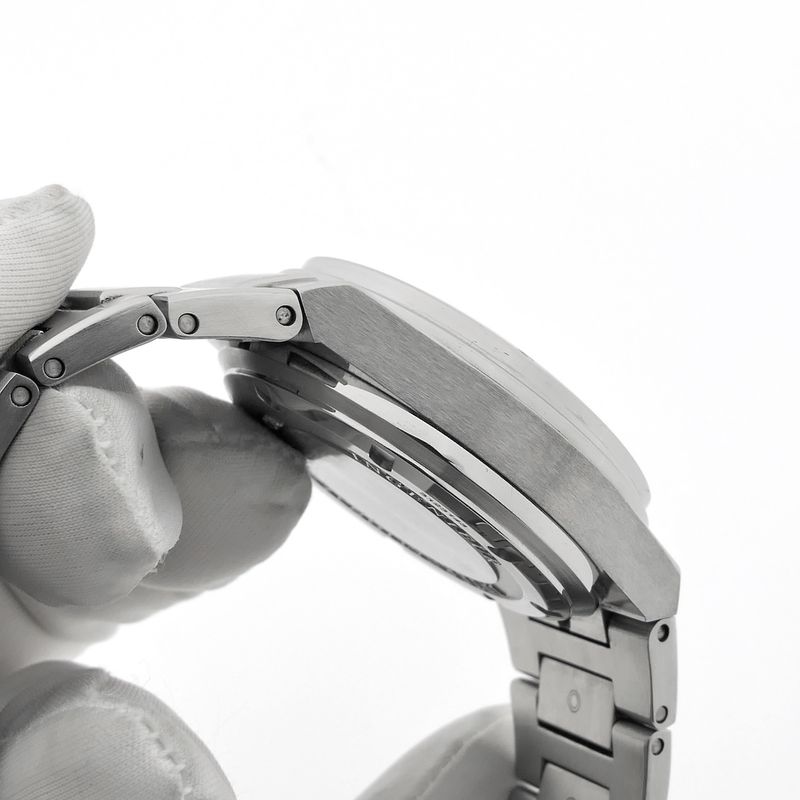 Image 21 of IWC Ingenieur IW3227-01; Automatic men's watch