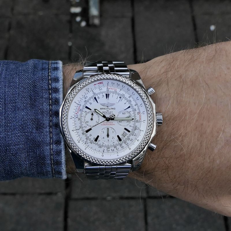 Image 16 of Breitling Bentley Motors 'Special Edition' A25362; Chronograph men's watch