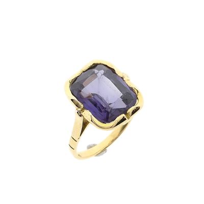 Image 1 of 14K Yellow Gold Ring with Purple Gemstone; Size 17.25