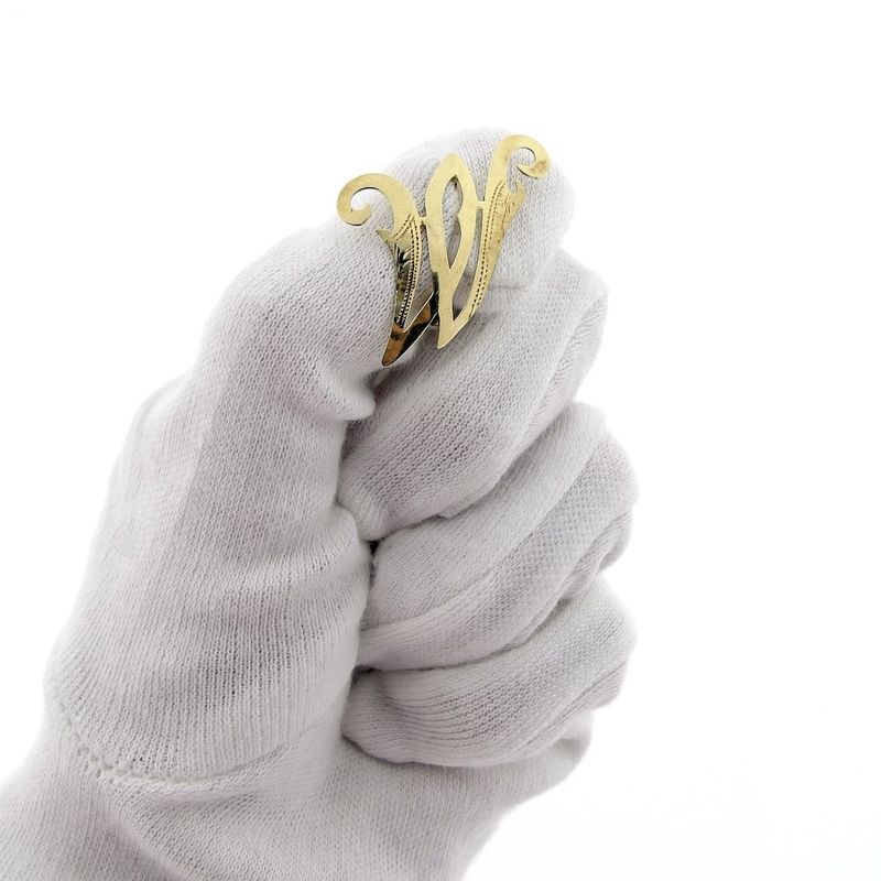 Image 5 of Gold letter brooch; letter W