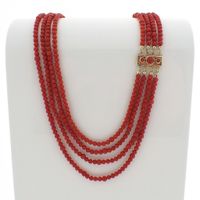 Blood coral bead necklace with gold clasp; Antique | 43 cm
