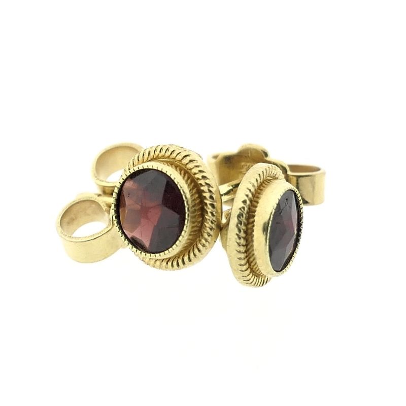 Image 4 of Gold stud earrings with garnet