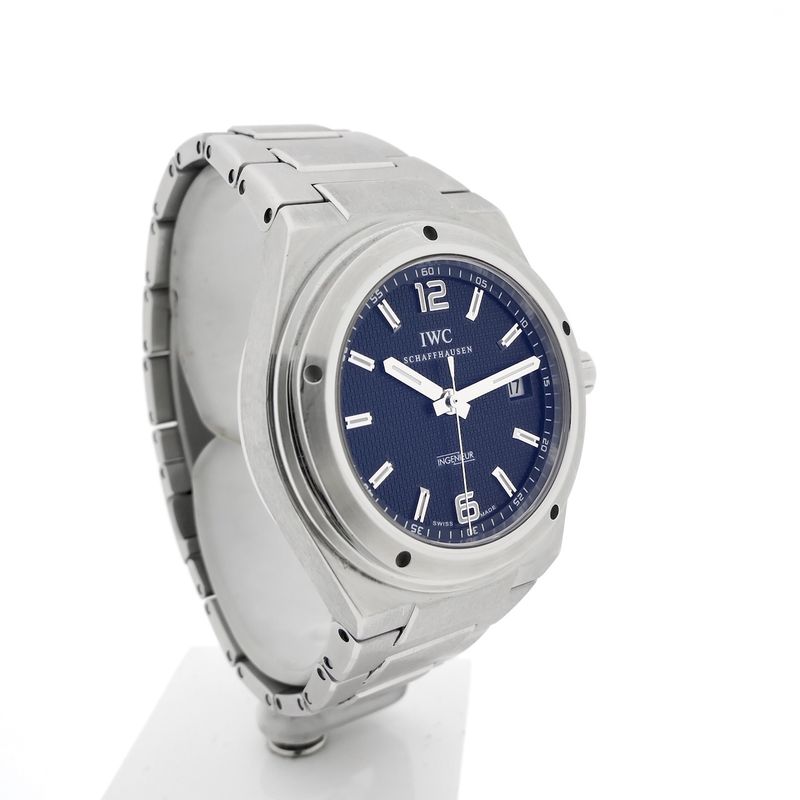 Image 2 of IWC Ingenieur IW3227-01; Automatic men's watch