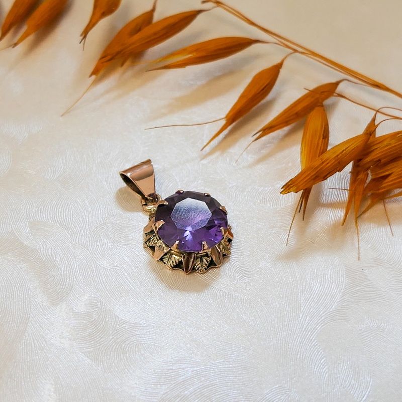 Image 2 of Rose gold pendant with purple tourmaline