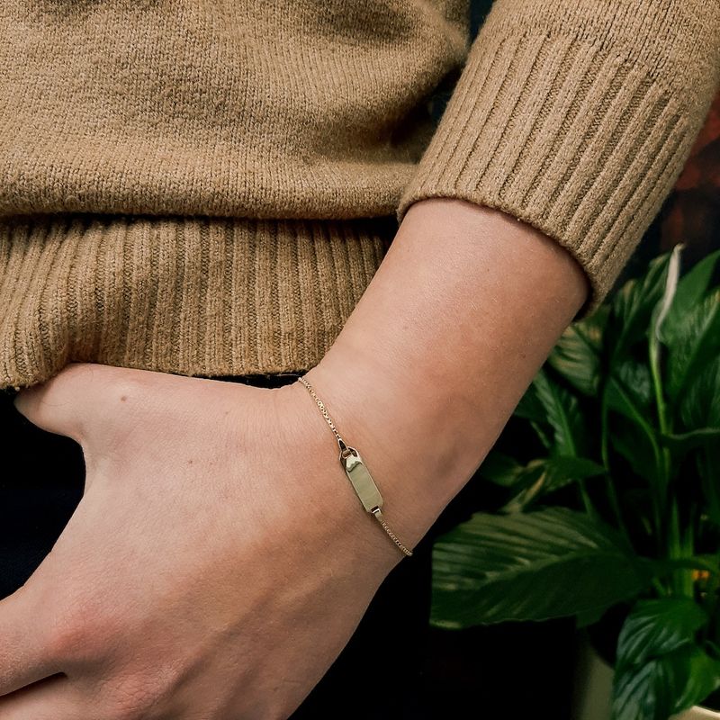 Image 4 of Gold Venetian link bracelet with plate | 16.5 cm