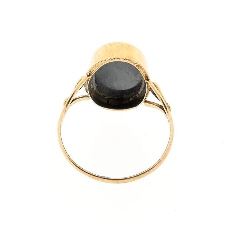 Image 3 of Gold ring with hematite