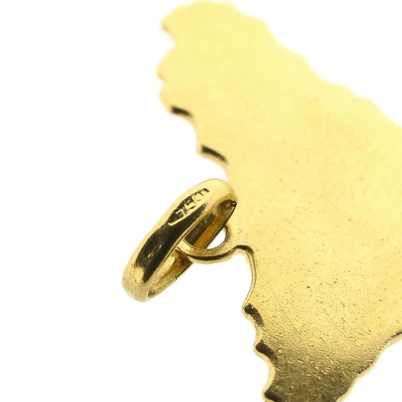 Image 8 of Gold Pendant from Sicily