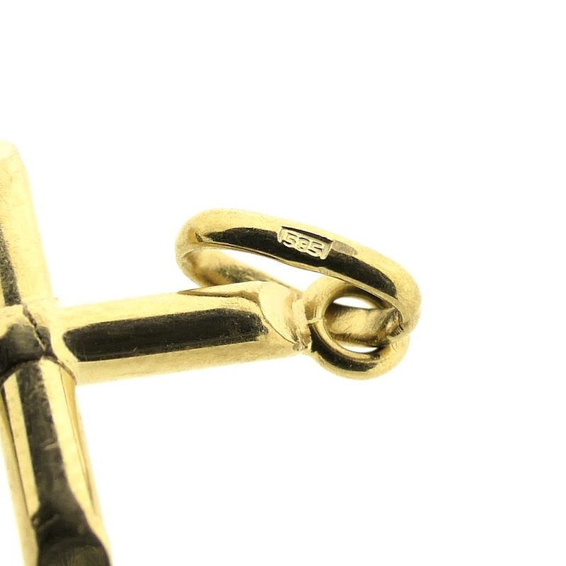 Image 5 of Gold pendant with a subtle cross