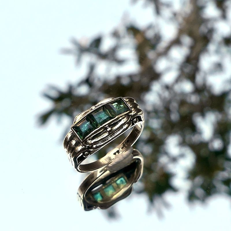 Image 2 of Gold ring with tourmaline