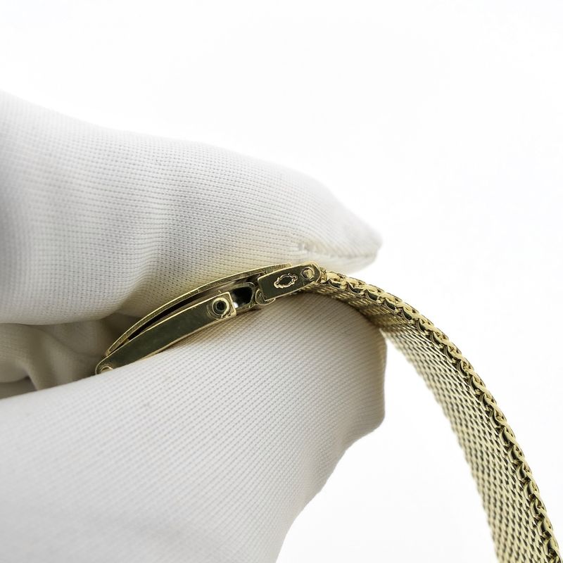 Image 17 of Universal Geneva 'Ultra Thin' 18205/11; Vintage 18k gold men's watch