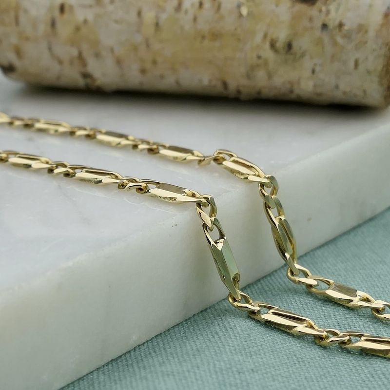 Image 2 of Golden fantasy/Figaro link chain