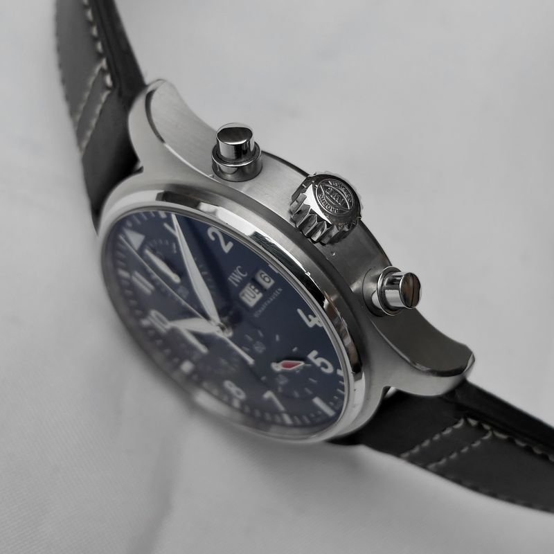 Image 13 of IWC Pilot Chronograph IW3881; Automatic men's watch