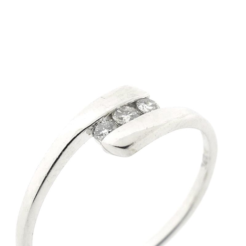 Image 2 of 9 carat ring with diamonds; 0.075 ct.