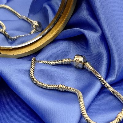 Gold pandora bracelet; Snake Chain | 21.5 cm Image 2 of Gold pandora bracelet; Snake Chain | 21.5 cm