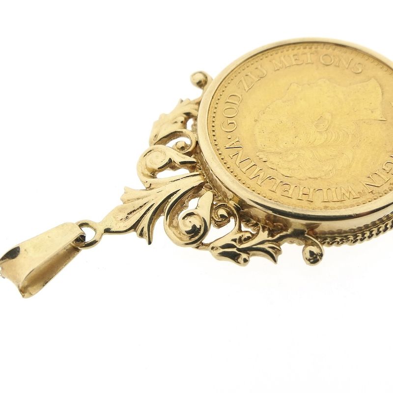 Image 7 of Gold pendant of 10 guilder coin Queen Wilhelmina 1925