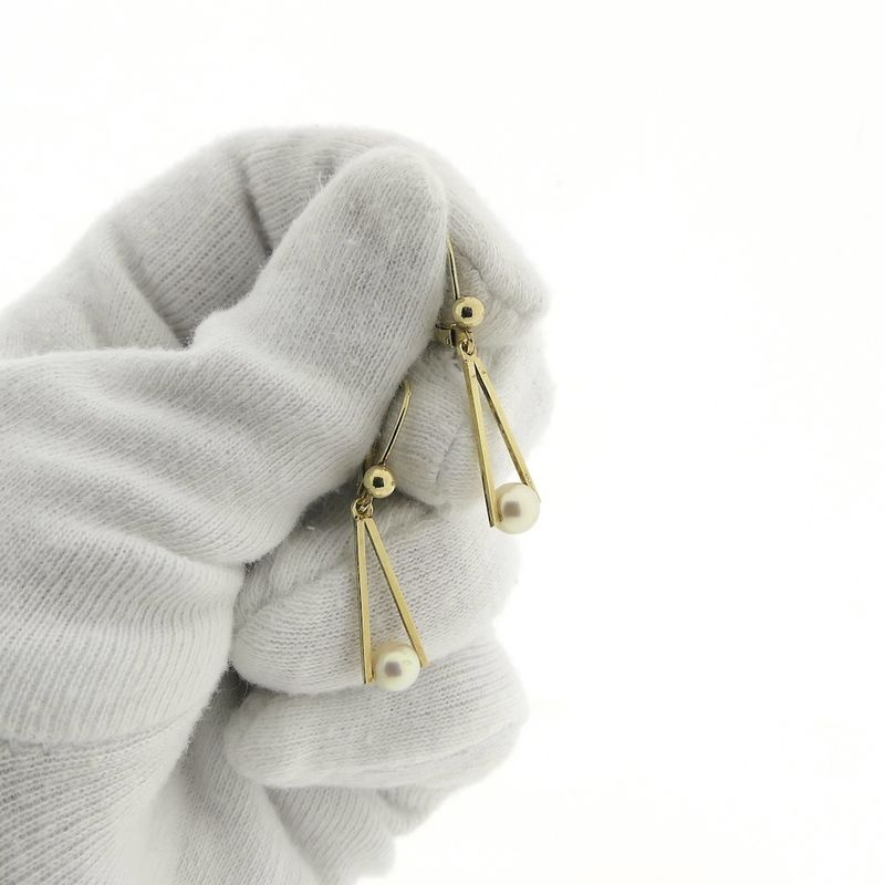 Image 7 of Gold earrings with pearl
