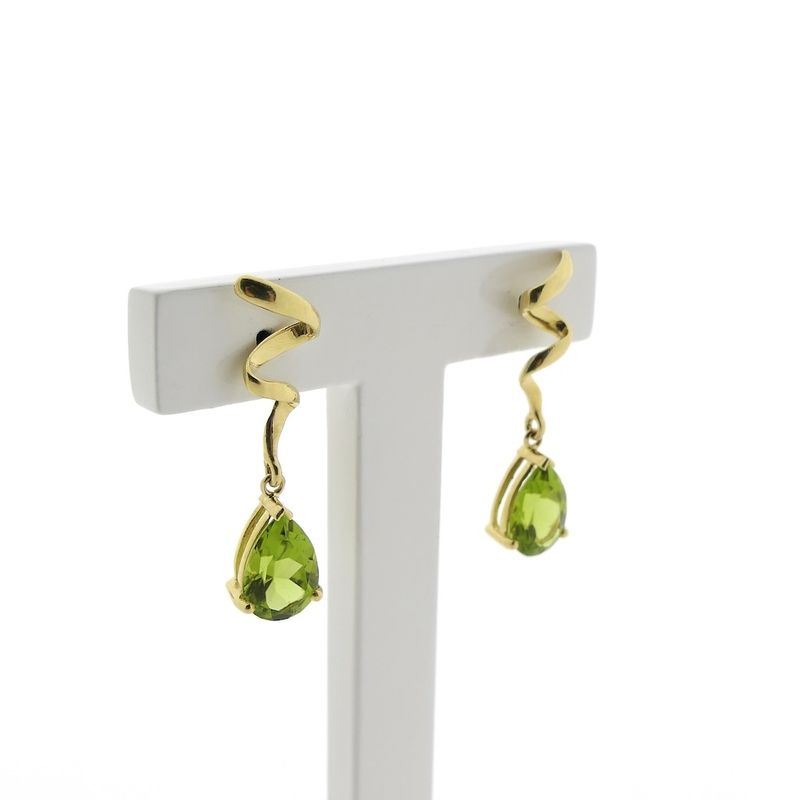 Image 3 of Gold stud earrings with peridot