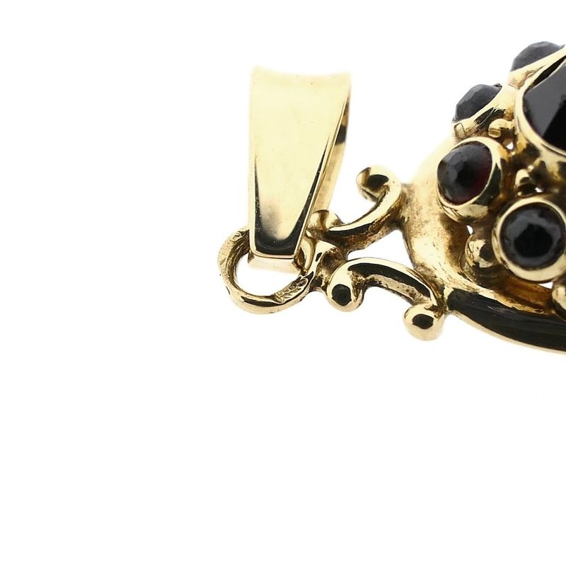 Image 6 of Gold Pendant with Garnet