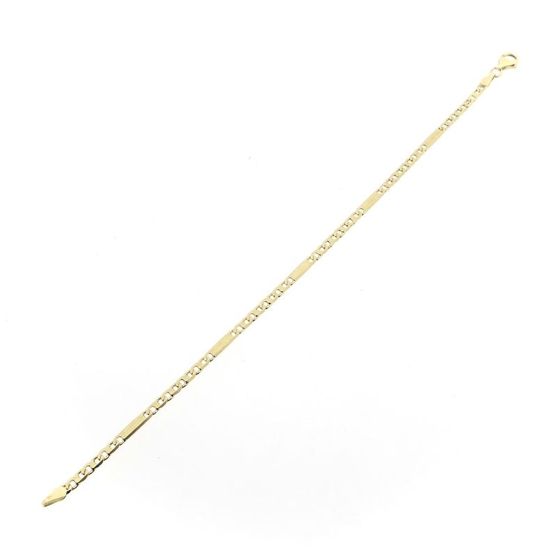 Image 7 of Gold closed Figaro link bracelet