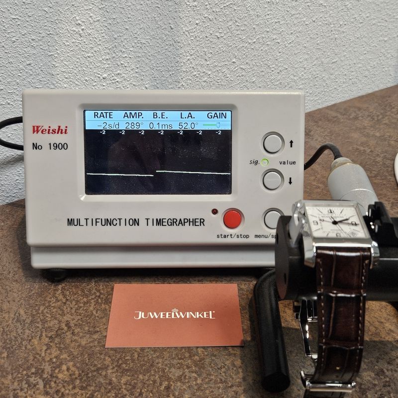 Image 17 of Baume & Mercier 'Hampton Square Dual Time' 65561; Automatic men's watch with GMT