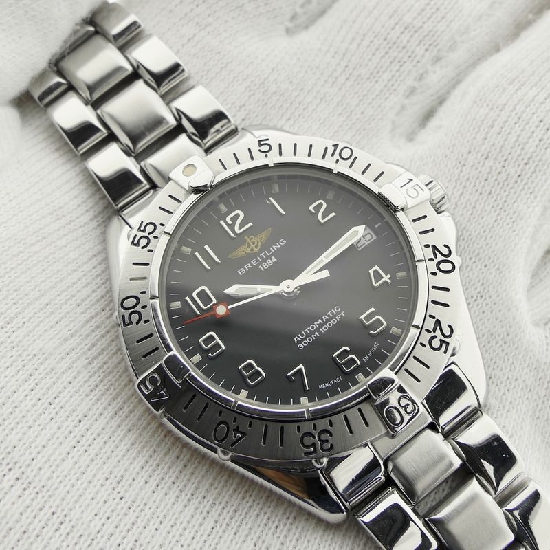 Image 15 of Breitling Colt A17035; Automatic men's watch
