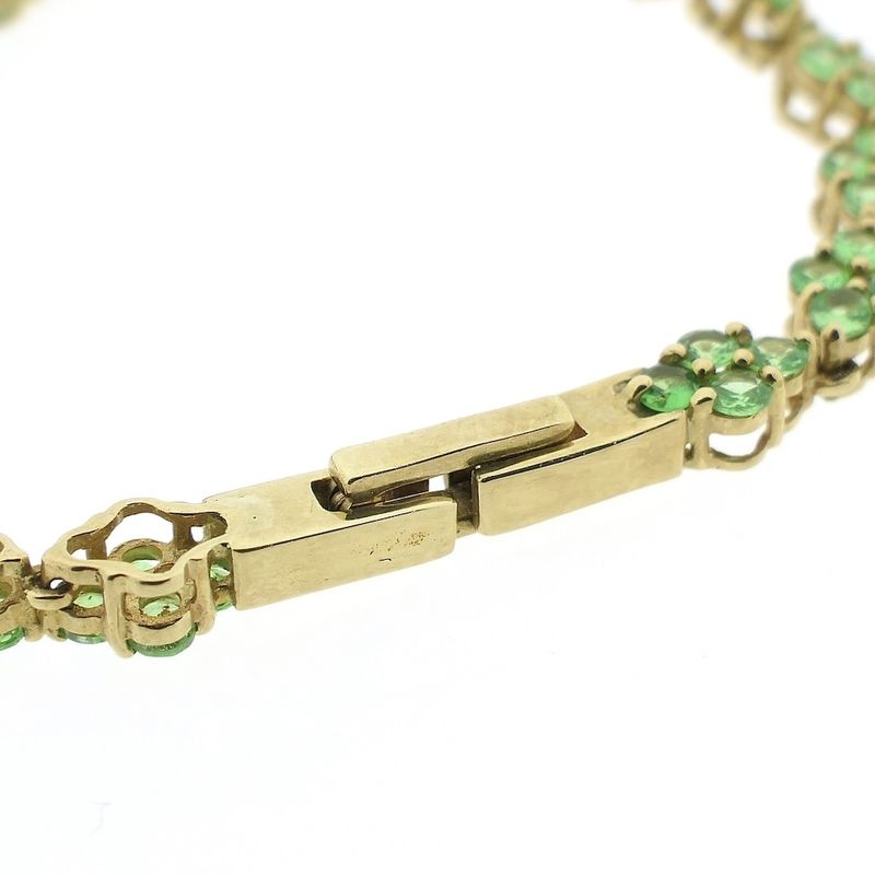 Image 3 of 9 carat peridot bracelet | 19.5 cm